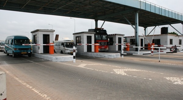Tollbooth Workers Welcome Reintroduction