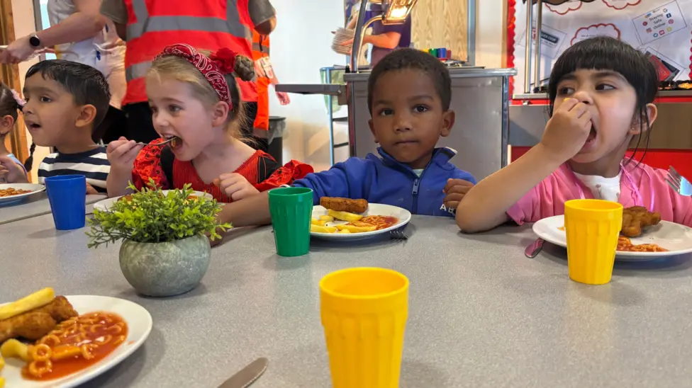 School meal costs mean less meat and smaller portions, caterers say